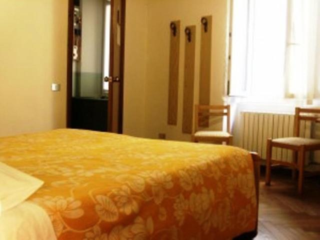 Albergo Corona Salsomaggiore Terme Exterior foto
