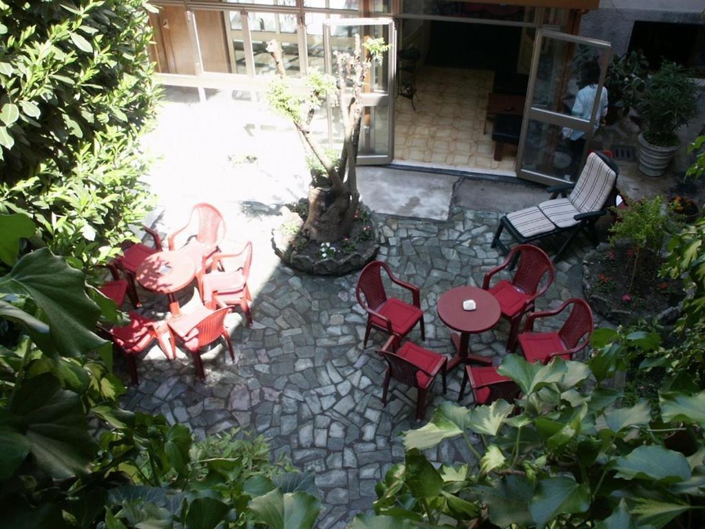 Albergo Corona Salsomaggiore Terme Exterior foto