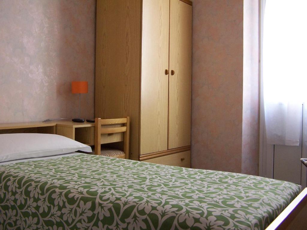 Albergo Corona Salsomaggiore Terme Quarto foto